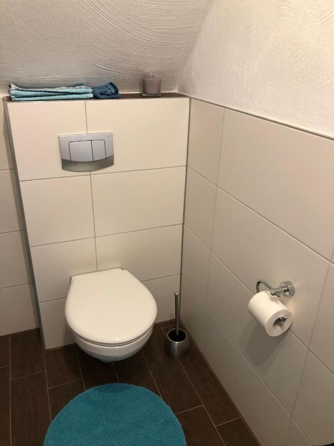 Charmante Ferienwohnungen Auf Reitstall Wasserburg Anstel - Ein Ort Zum Wohlfuehlen Und Entspannen Rommerskirchen エクステリア 写真