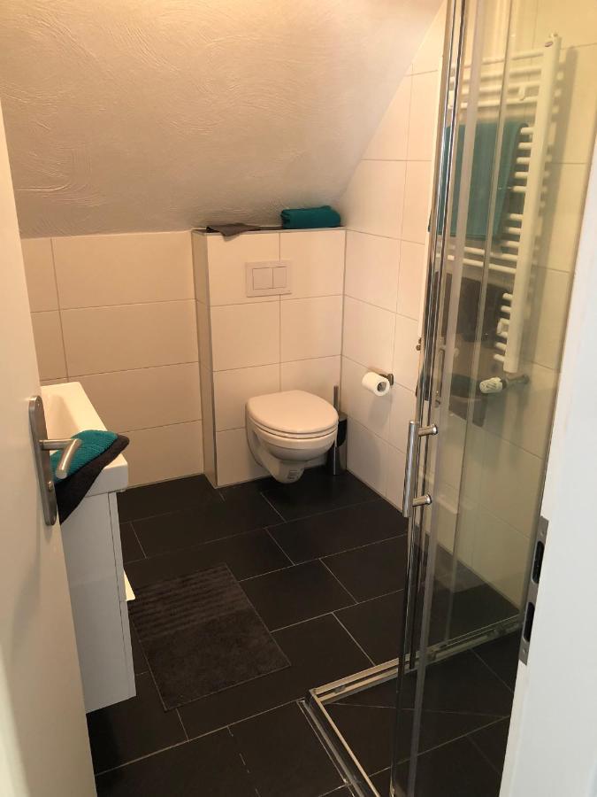 Charmante Ferienwohnungen Auf Reitstall Wasserburg Anstel - Ein Ort Zum Wohlfuehlen Und Entspannen Rommerskirchen エクステリア 写真